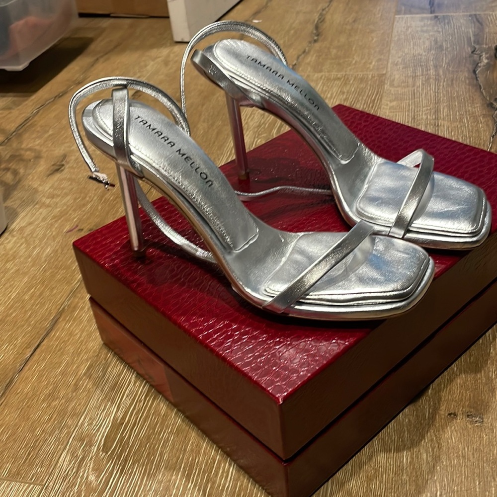 BRAND NEW Tamara Mellon Solitude 100 - 39 silver heel sandal (sold out style)